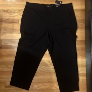 Torrid Studio Luxe Ponte Pull On Relaxed Taper Pant Size 3 Short NWT